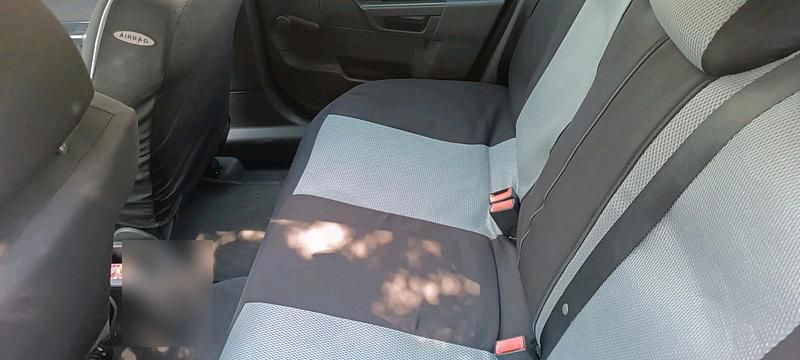 Gebraucht Opel Astra 125 PS (91 kW) 2005 Silber Limousine