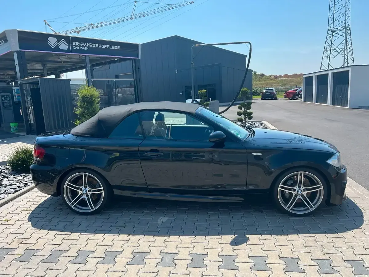 Gebraucht BMW 135 Cabriolet Performance 306 PS (225 kW) 2008 Schwarz Cabrio