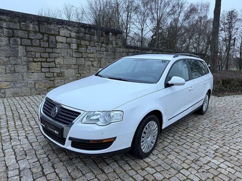 Gebraucht VW Passat Trendline 105 PS (77 kW) 2007 Weiß Kombi