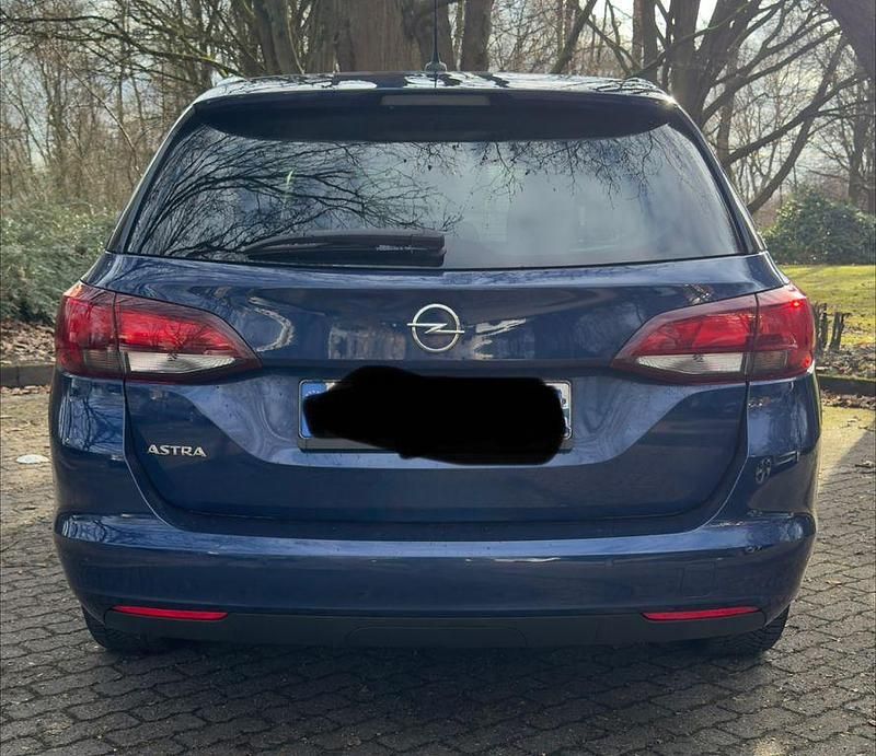 Gebraucht Opel Astra Design & Tech 145 PS (106 kW) 2022 Blau Kombi