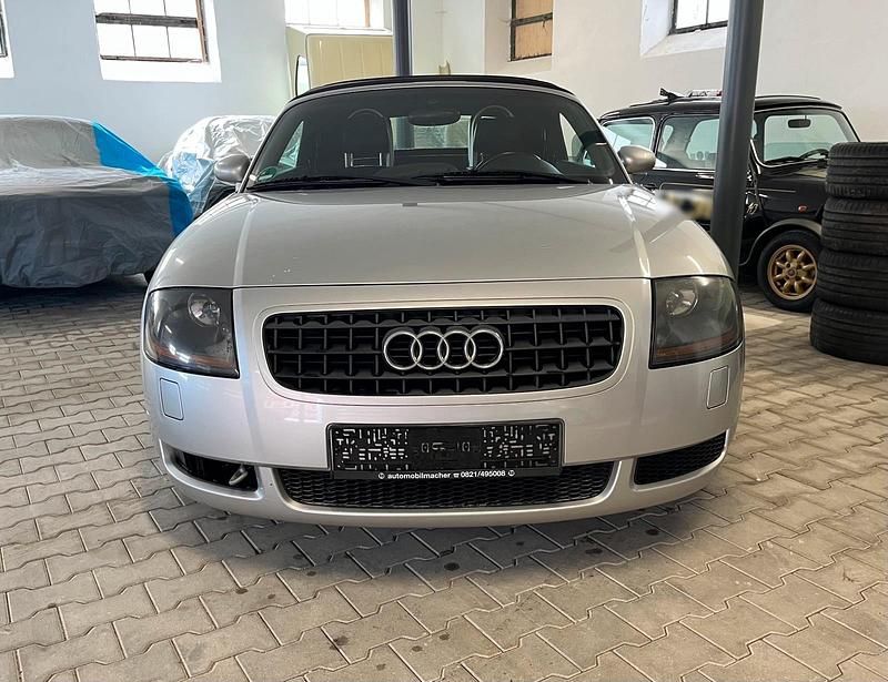 Gebraucht Audi TT Roadster S-Line 180 PS (132 kW) 2003 Silber Cabrio