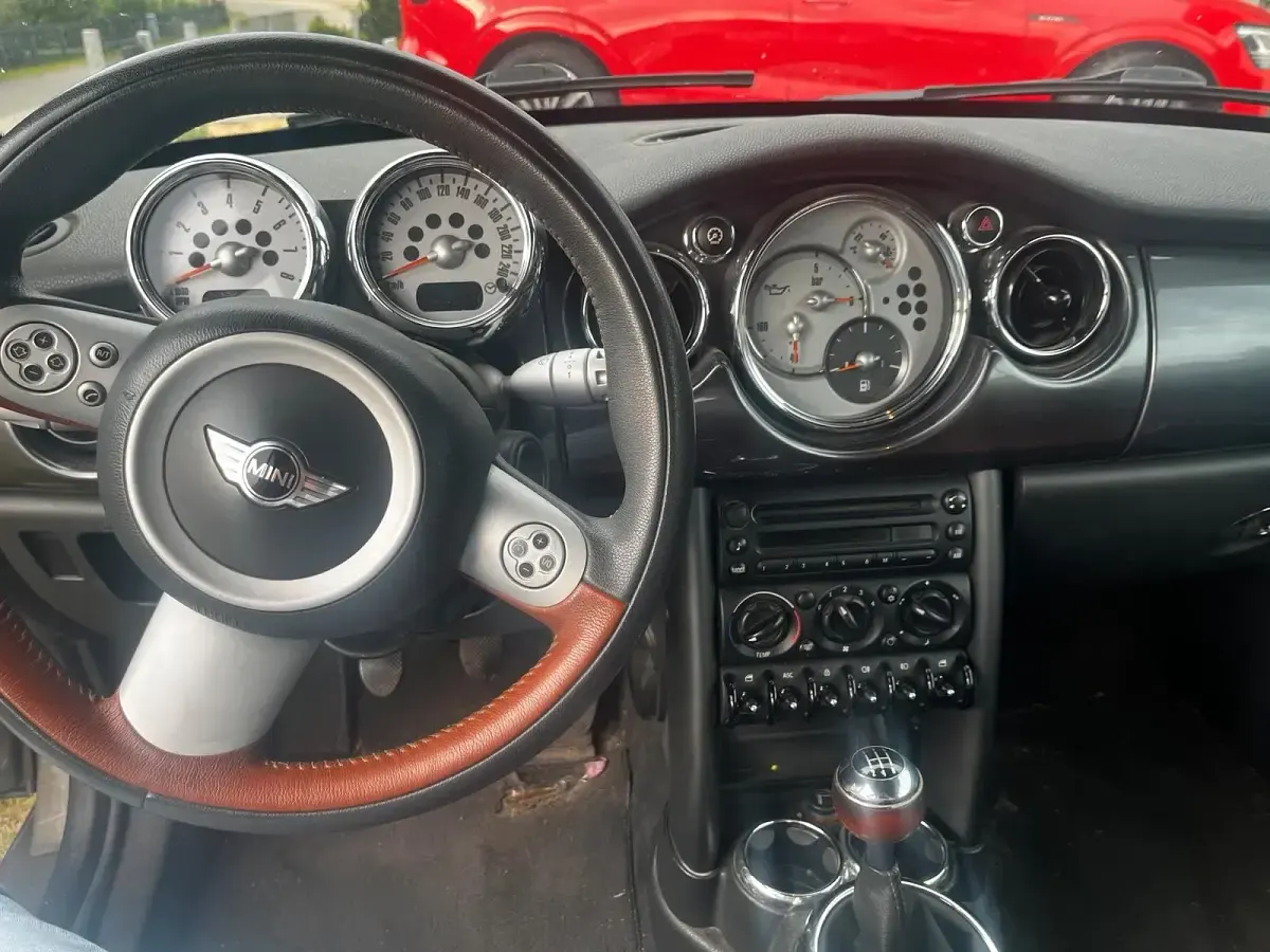 Gebraucht Mini Cooper Cabriolet 116 PS (85 kW) 2007 Grau Cabrio