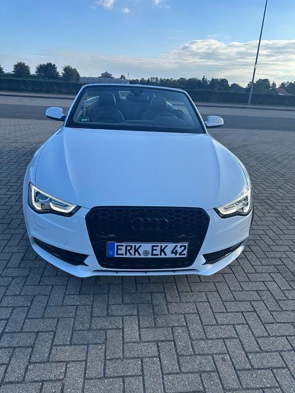 Weiß Gebraucht 2013 Audi A5 Cabriolet Cabrio | 16.400 € (Fairer Preis) - Bild 1/4