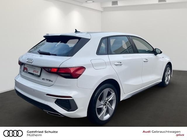 Gebraucht Audi A3 Sportback e-tron S-Line 204 PS (150 kW) 2023 Ibisweiß Kleinwagen