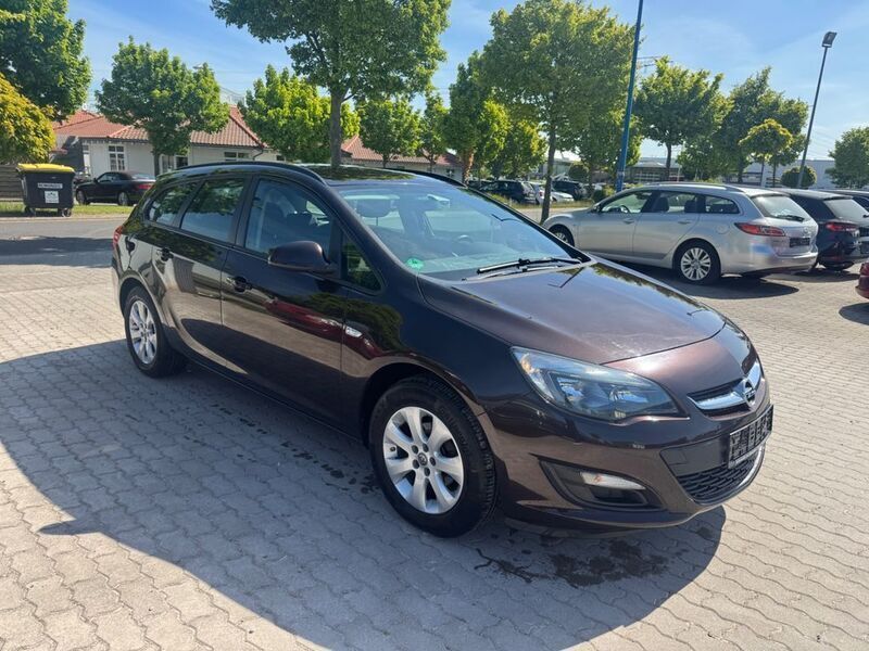 Braun Gebraucht 2015 Opel Astra Kombi | 5.450 € (Superpreis) - Bild 1/4