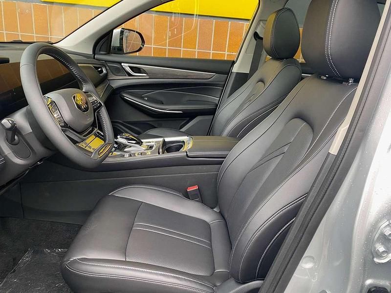 Gebraucht DFSK E5 177 PS (130 kW) 2025 Grau SUV