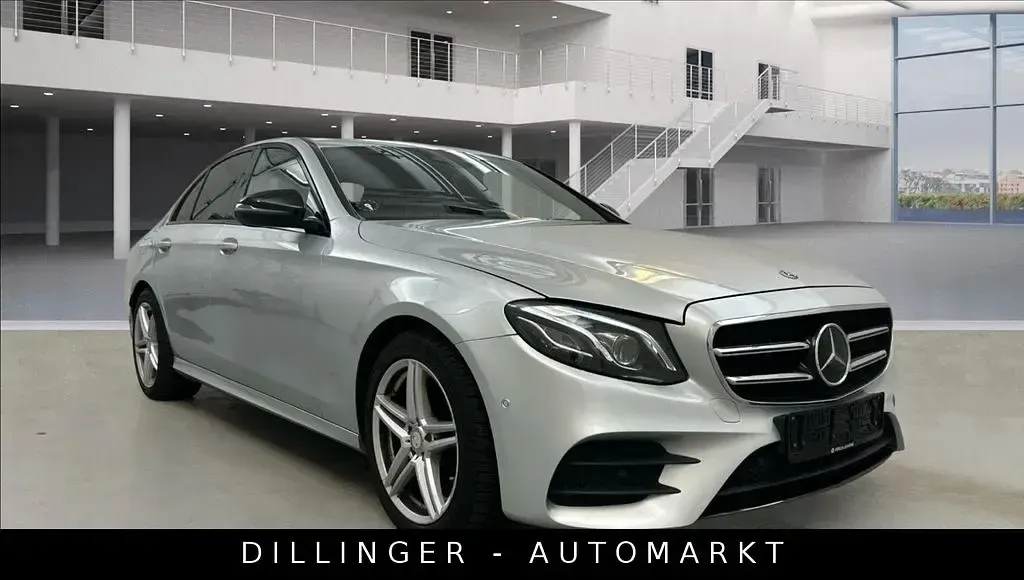Gebraucht Mercedes E220 AMG line 194 PS (142 kW) 2017 Silber Limousine