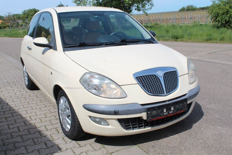 Beige Gebraucht 2004 Lancia Ypsilon Kleinwagen | 1.500 € (Superpreis) - Bild 1/4