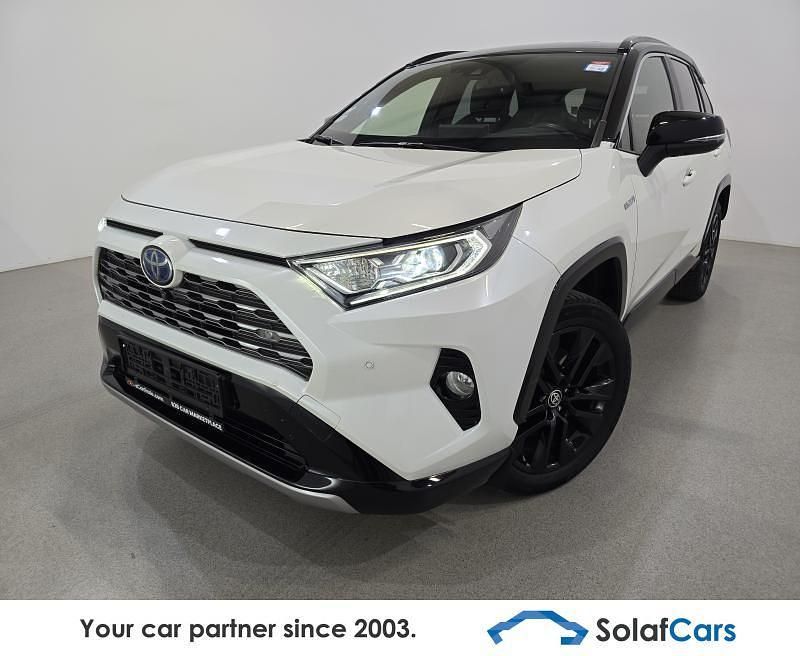 Weiß Gebraucht 2021 Toyota RAV4 Hybrid Style SUV | 27.709 € - Bild 1/4