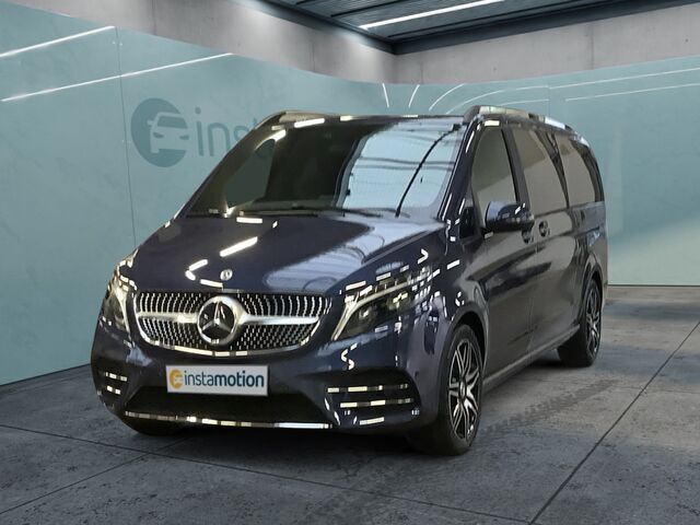 Blau Gebraucht 2023 Mercedes V300 AMG Van / Kleinbus | 68.360 € (Fairer Preis) - Bild 1/2