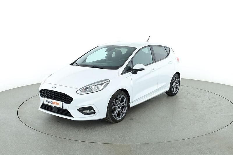 Weiß Gebraucht 2021 Ford Fiesta ST-Line X Kleinwagen | 12.940 € (Guter Preis) - Bild 1/3