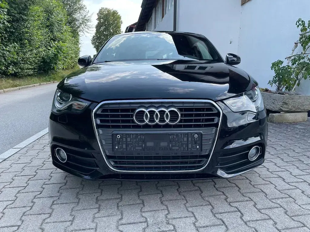 Gebraucht Audi A1 S-Line 143 PS (105 kW) 2015 Schwarz Kleinwagen