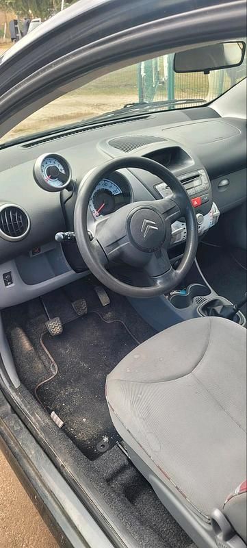 Gebraucht Citroën C1 67 PS (49 kW) 2012 Grau Kleinwagen