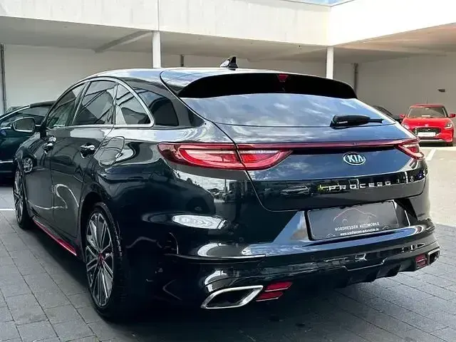 Gebraucht Kia ProCeed GT 204 PS (150 kW) 2019 Schwarz Kombi
