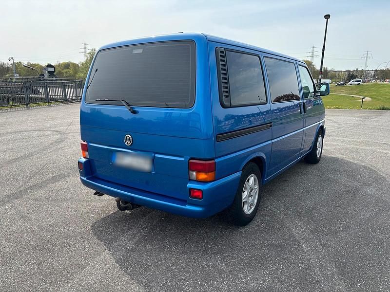 Gebraucht VW T4 102 PS (75 kW) 2001 Blau Van