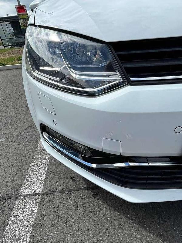 Gebraucht VW Polo Highline 105 PS (77 kW) 2017 Weiß Kleinwagen