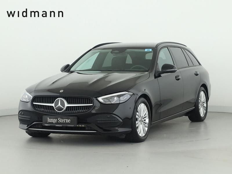Unilack schwarz Gebraucht 2023 Mercedes C200 Kombi | 27.850 € (Superpreis) - Bild 1/4