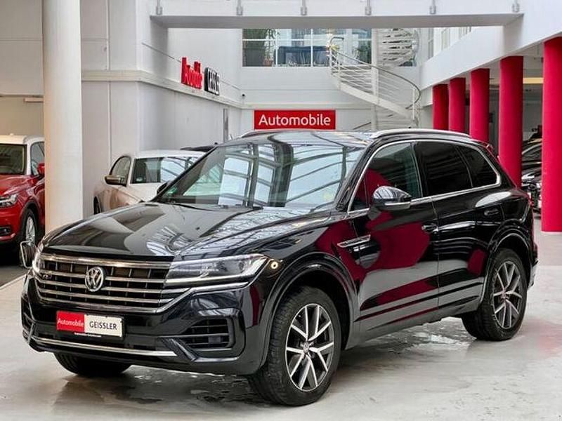 Schwarz Gebraucht 2019 VW Touareg R-line SUV | 37.990 € (Fairer Preis) - Bild 1/4
