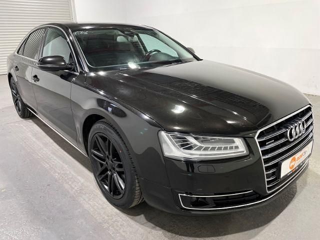 Gebraucht Audi A8 Ambiente 262 PS (192 kW) 2015 Schwarz Limousine