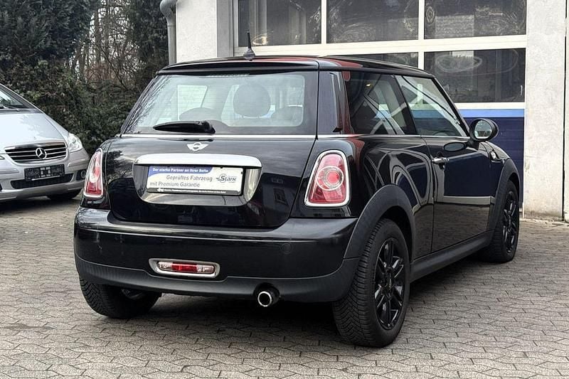 Gebraucht Mini ONE Salt 98 PS (72 kW) 2013 Schwarz Kleinwagen