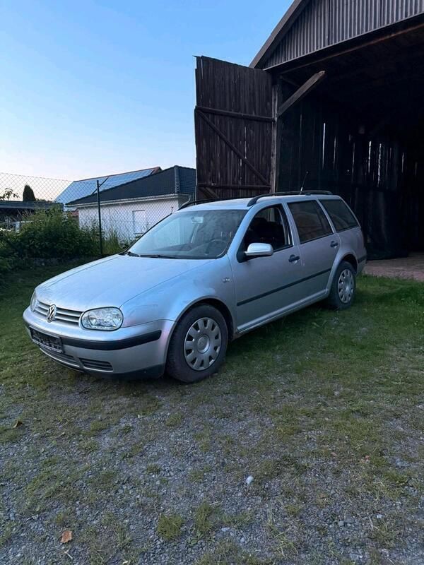 Silber Gebraucht 2003 VW Golf IV Kombi | 799 € (Superpreis) - Bild 1/4