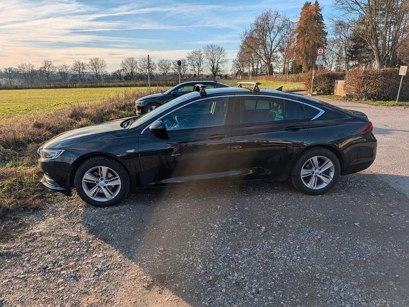 Gebraucht Opel Insignia Business Edition 165 PS (121 kW) 2019 Schwarz Limousine