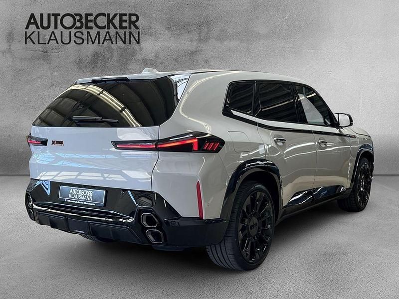 Nowe BMW XM Performance 748 KM (550 kW) 2026 Szary SUV