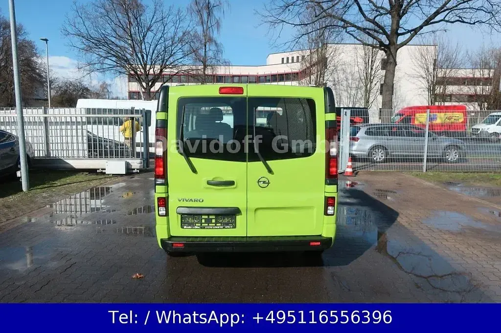 Gebraucht Opel Vivaro 95 PS (69 kW) 2018 Grün Van / Kleinbus
