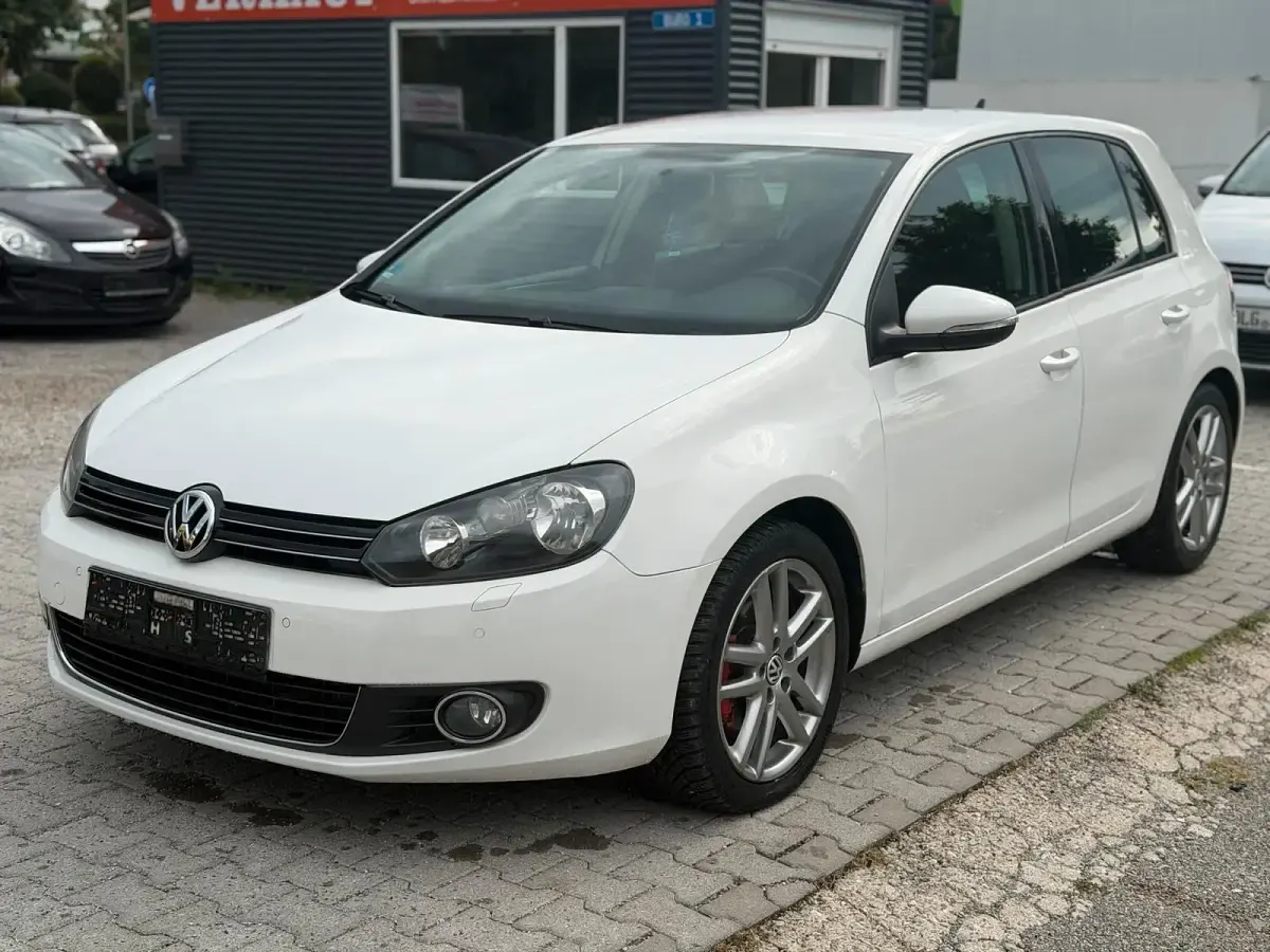 Gebraucht VW Golf VI Highline 160 PS (117 kW) 2009 Weiß Limousine