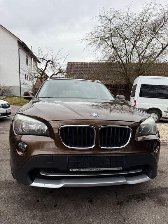 Gebraucht BMW X1 177 PS (130 kW) 2011 Braun SUV