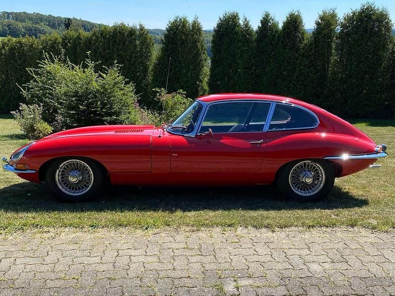 Gebraucht Jaguar E-Type 264 PS (194 kW) 1967 Rot Coupé