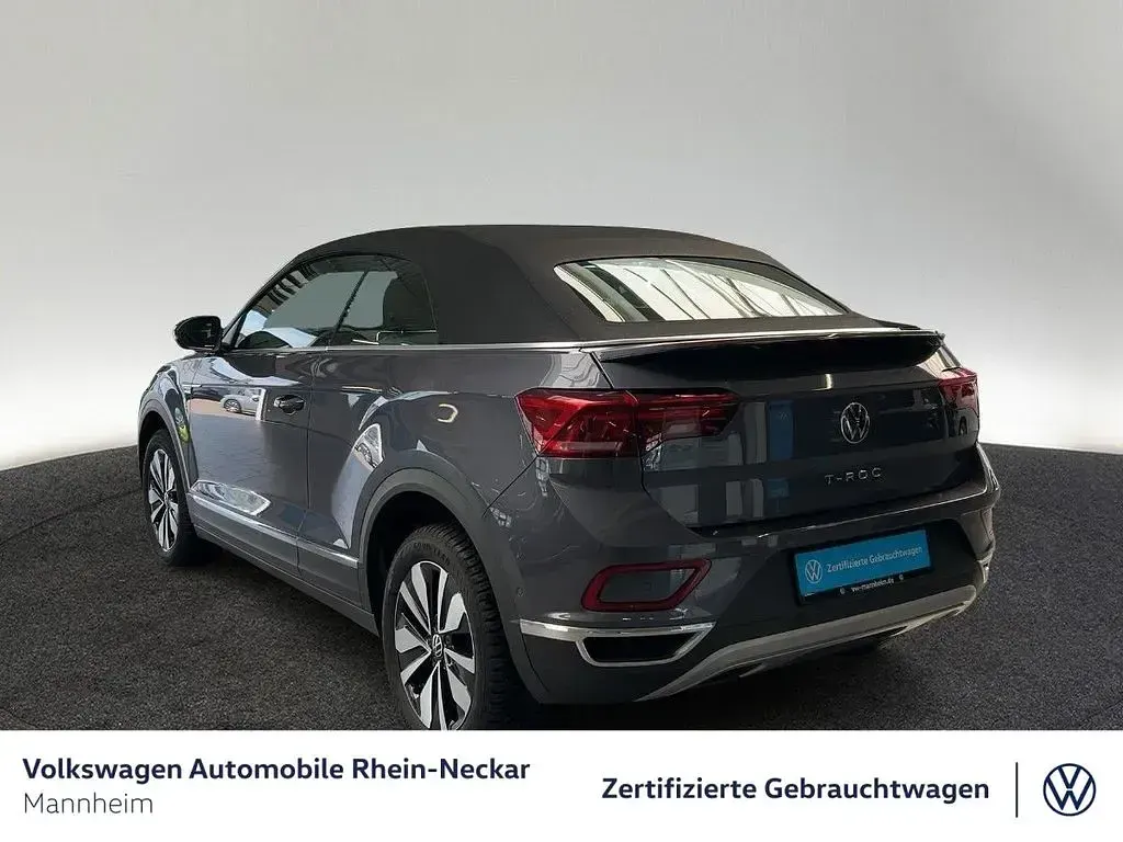 Gebraucht VW T-Roc Cabriolet Move 150 PS (110 kW) 2023 Rauchgrau metallic Cabrio