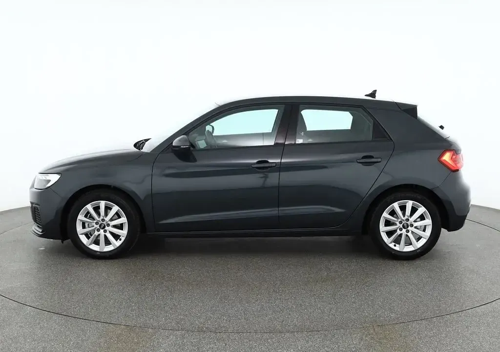 Gebraucht Audi A1 Sportback Comfort 110 PS (80 kW) 2021 Grau Kleinwagen