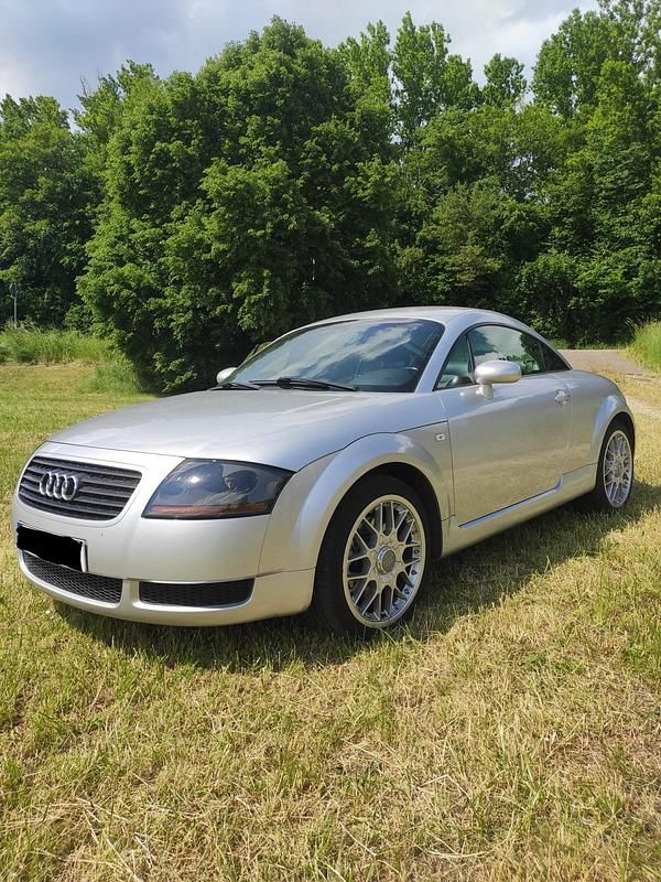 Silber Gebraucht 2000 Audi TT Coupé | 2.500 € (Guter Preis) - Bild 1/4
