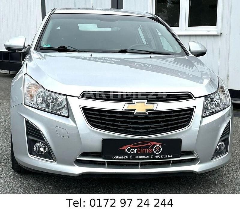 Silber Gebraucht 2013 Chevrolet Cruze LT Kleinwagen | 5.299 € (Fairer Preis) - Bild 1/4
