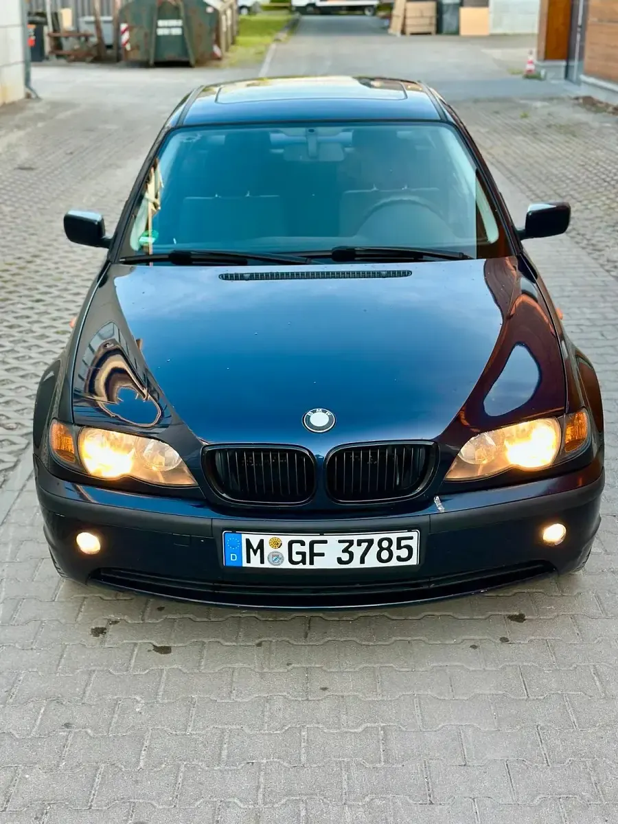Gebraucht BMW 316 116 PS (85 kW) 2003 Blau Limousine