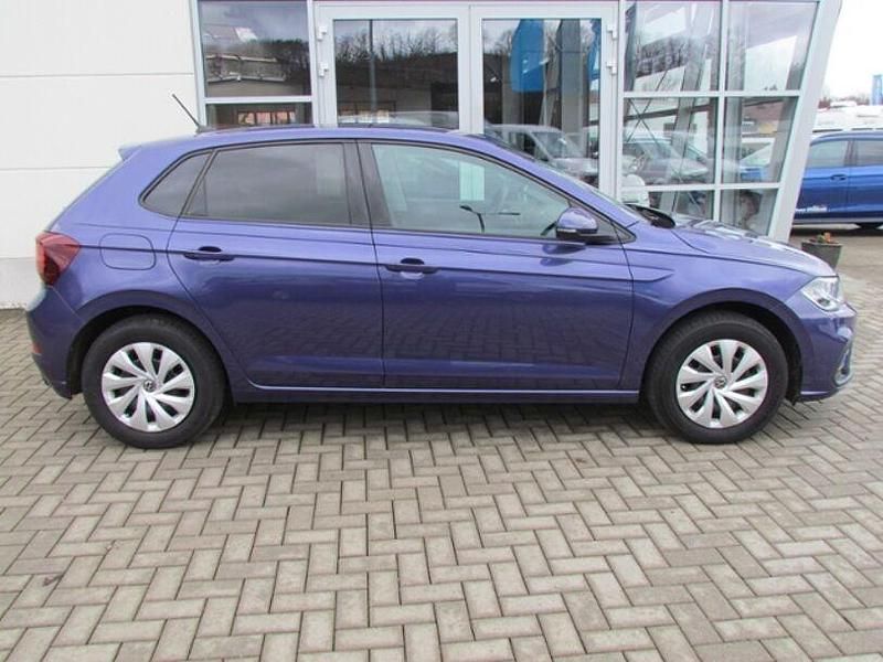 Gebraucht VW Polo Life 80 PS (58 kW) 2025 Violett Kleinwagen