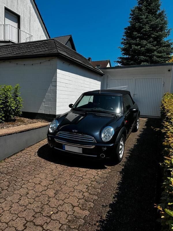 Schwarz Gebraucht 2006 Mini Cooper Cabriolet Cabrio | 5.099 € (Teuer) - Bild 1/4
