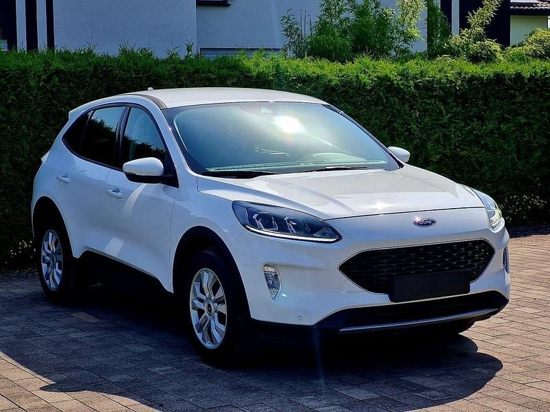 Gebraucht Ford Kuga Cool & Connect 120 PS (88 kW) 2021 Weiß SUV