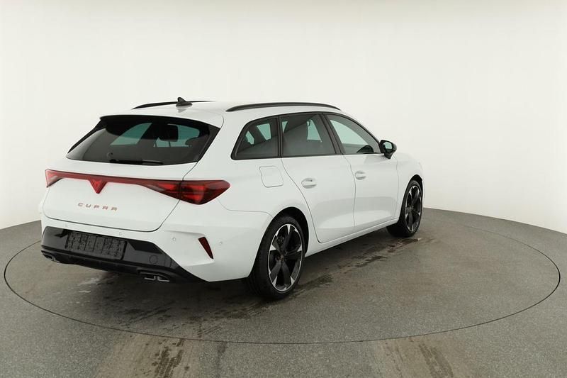 Neu Cupra Leon 150 PS (110 kW) 2026 Glacial weiß metallic Kombi