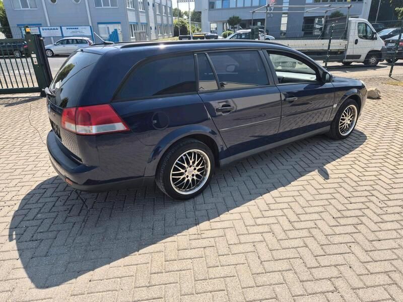 Blau Gebraucht 2006 Opel Vectra Kombi | 1.500 € (Guter Preis) - Bild 1/4
