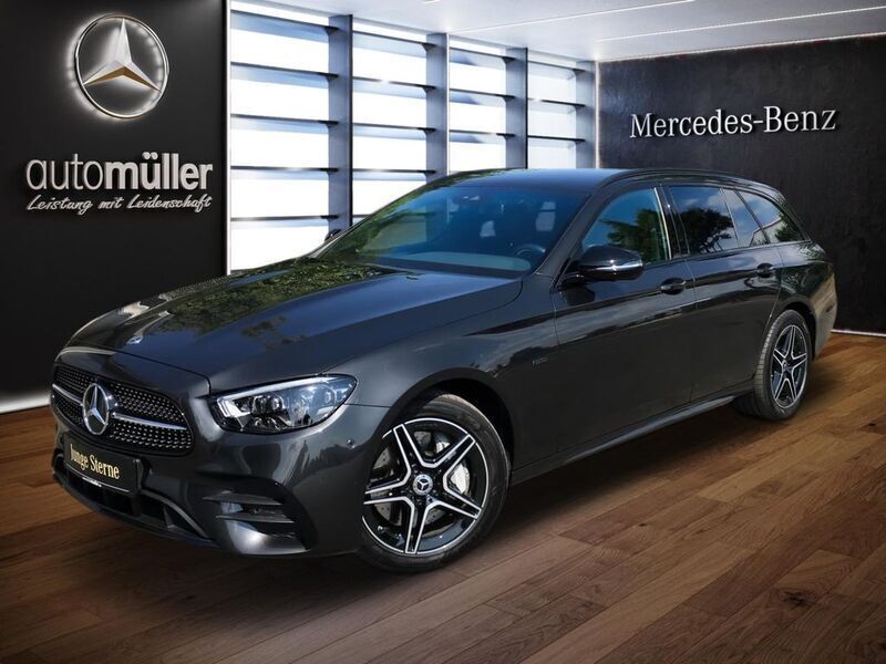 Gebraucht Mercedes E300 AMG 194 PS (142 kW) 2021 Grau metallic Kombi