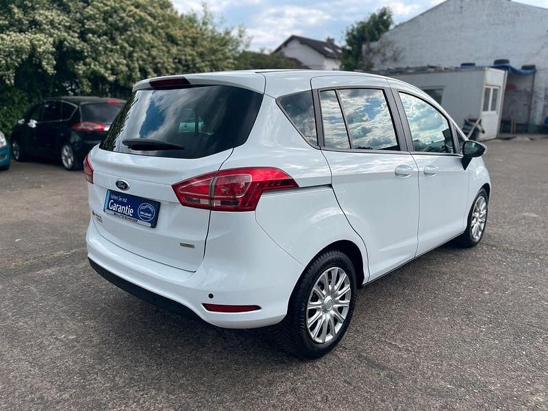 Gebraucht Ford B-MAX 101 PS (74 kW) 2013 Weiß Van / Kleinbus