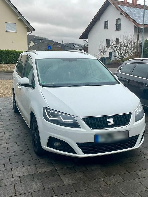 Gebraucht Seat Alhambra 140 PS (102 kW) 2015 Weiß Van / Kleinbus