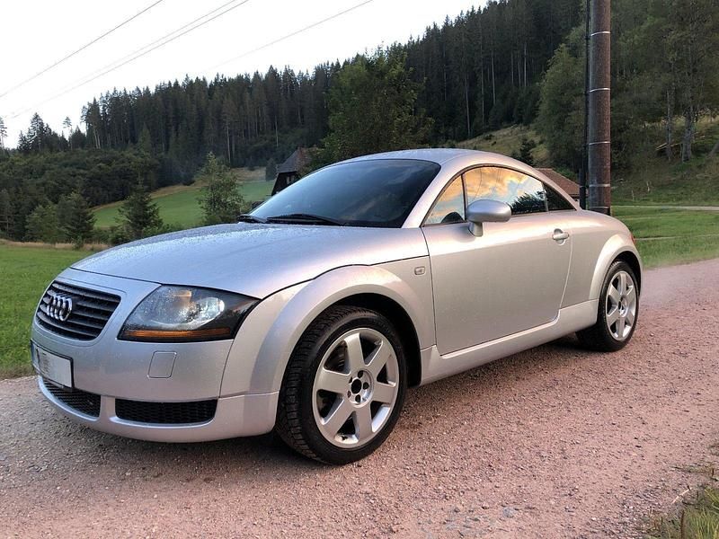 Silber Gebraucht 2000 Audi TT Sport Coupé | 3.690 € (Guter Preis) - Bild 1/4