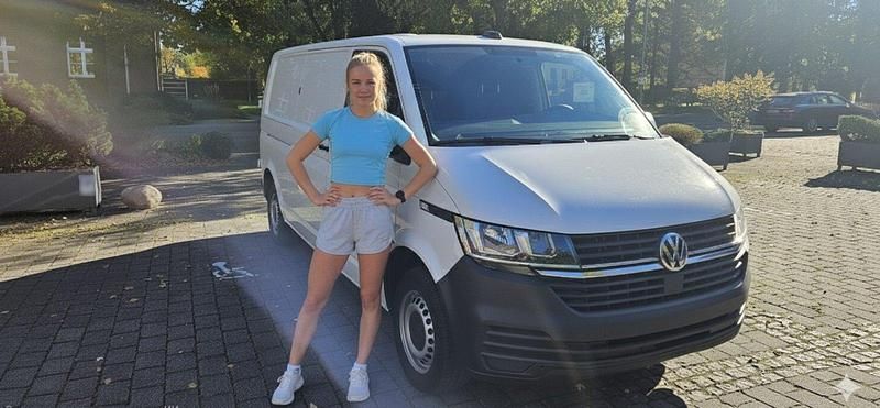 Gebraucht VW Transporter 110 PS (80 kW) 2020 Weiß Van