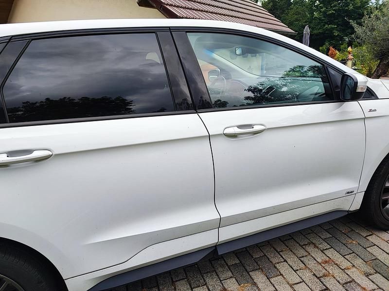 Second-hand Ford Edge 209 CP (153 kW) 2018 Alb SUV