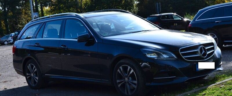 Gebraucht Mercedes E300 Avantgarde 231 PS (169 kW) 2015 Schwarz Kombi