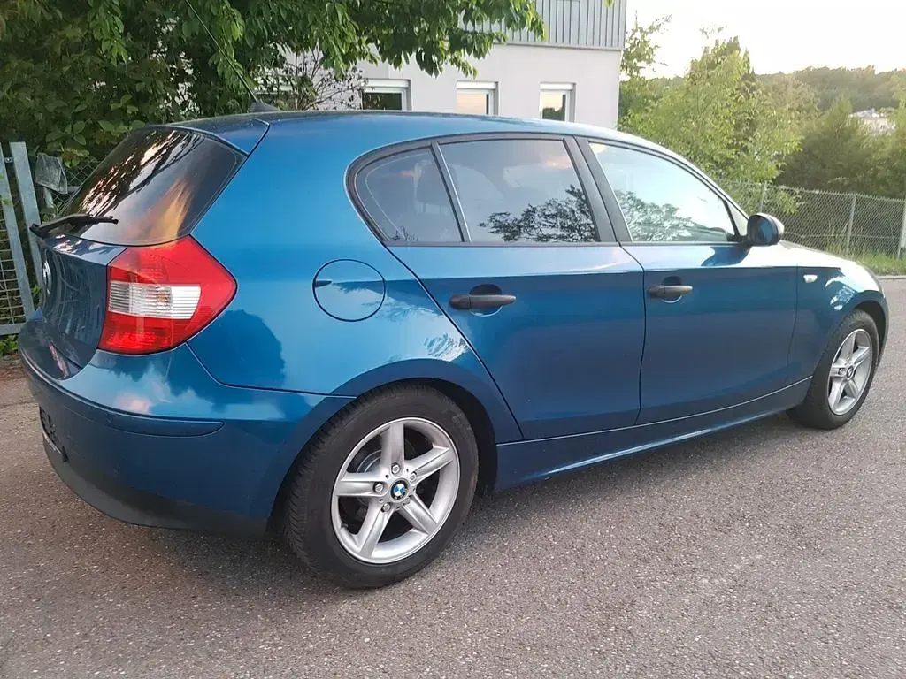 Gebraucht BMW 116 Advantage 116 PS (85 kW) 2005 Blau Kleinwagen