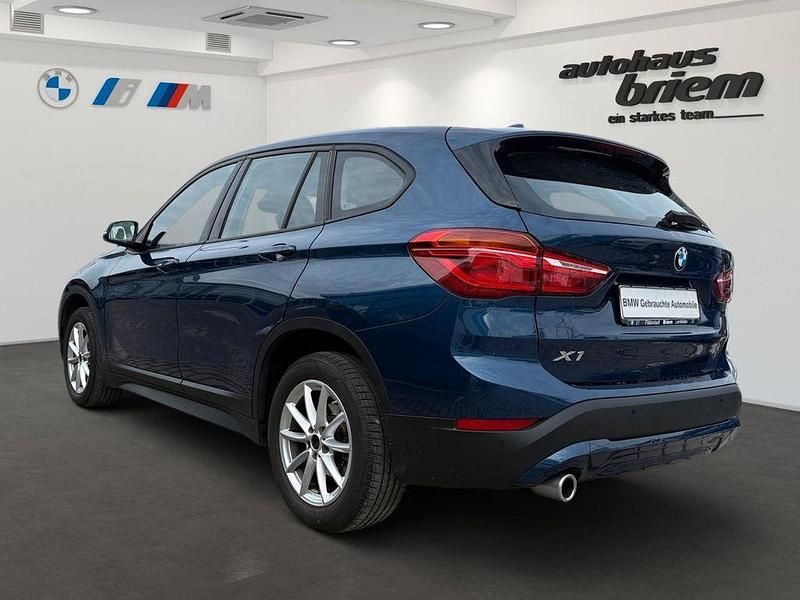 Gebraucht BMW X1 140 PS (102 kW) 2022 Blau SUV
